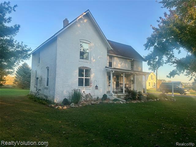 Builiding view two for 6390 Cade Rd, Yale, MI. 48097