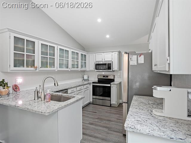 Builiding view twelve for 19020 Carmelo Dr., Clinton Township, MI. 48038