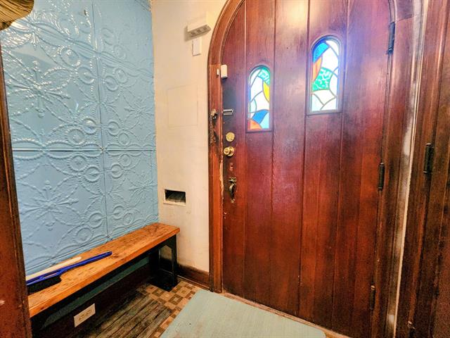 Builiding view five for 4489 Kensington, Detroit, MI. 48224