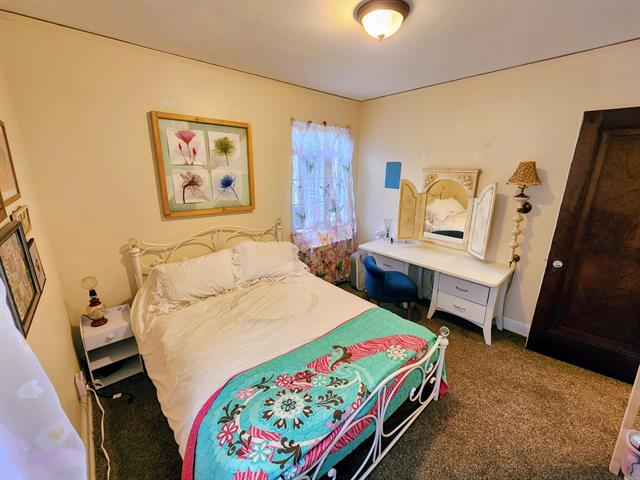 Builiding view twenty nine for 4489 Kensington, Detroit, MI. 48224