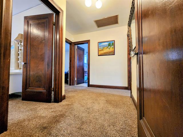 Builiding view twenty for 4489 Kensington, Detroit, MI. 48224