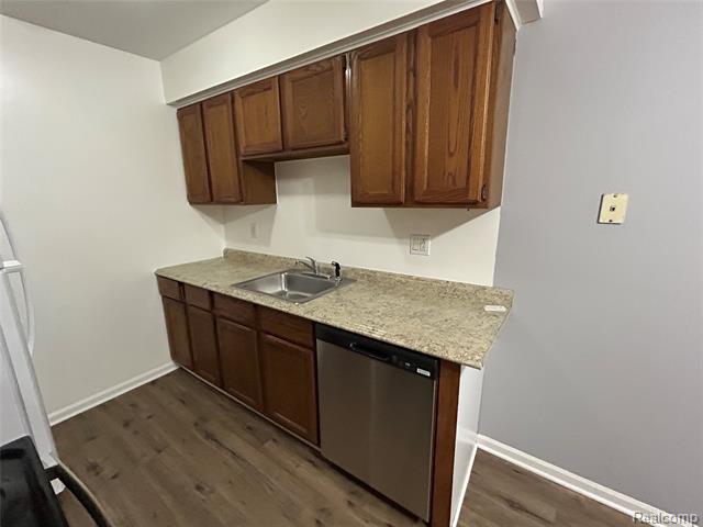 Builiding view eight for 34690 Clarkson #28, Fraser, MI. 48026