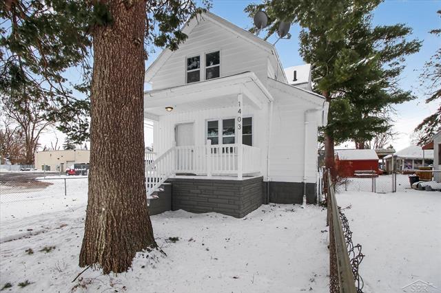 Builiding view forty seven for 1403 Bliss, Saginaw, MI. 48602