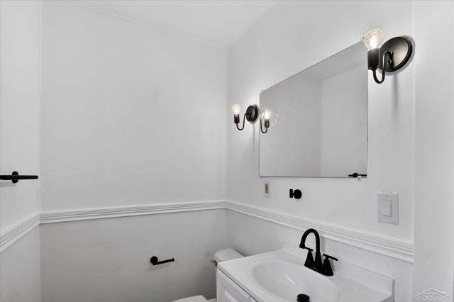 Builiding view fourteen for 1403 Bliss, Saginaw, MI. 48602