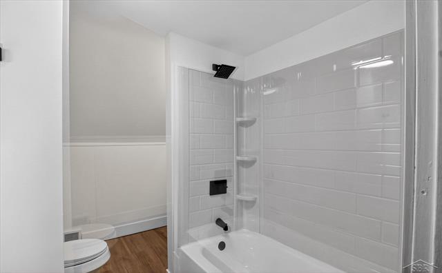 Builiding view nineteen for 1403 Bliss, Saginaw, MI. 48602