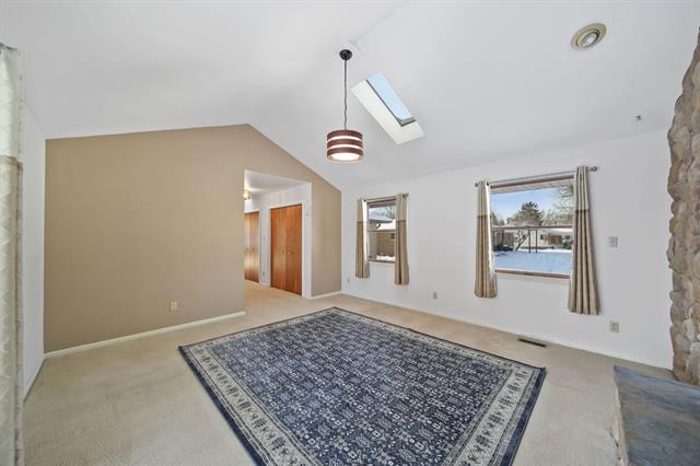 Builiding view nine for 912 Halstead, Jackson, MI. 49203