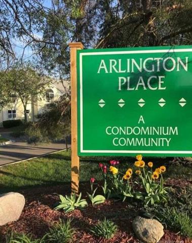 Builiding view eighteen for 2233 Huron, Ann Arbor, MI. 48104