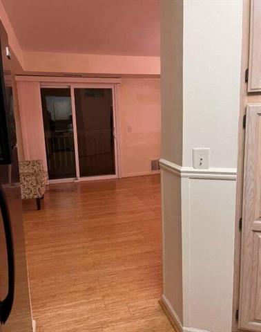 Builiding view six for 2233 Huron, Ann Arbor, MI. 48104