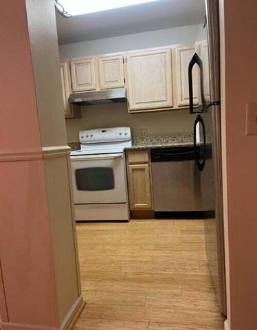 Builiding view three for 2233 Huron, Ann Arbor, MI. 48104