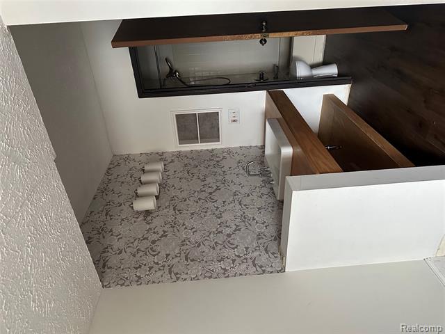 Builiding view nine for 1555 Pond, Okemos, MI. 48864