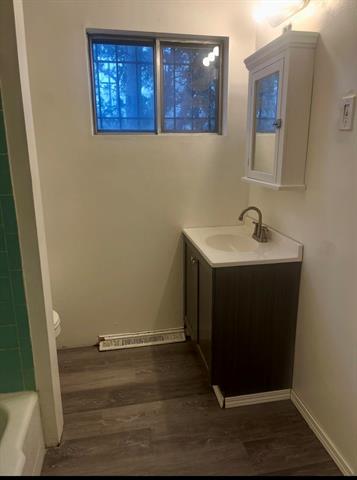 Builiding view eight for 3706 Providence, Flint, MI. 48503