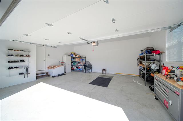 Builiding view forty one for 10478 River Edge, Saline, MI. 48176