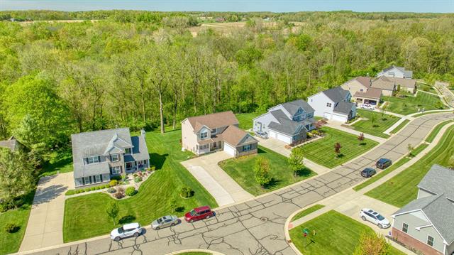 Builiding view forty three for 10478 River Edge, Saline, MI. 48176