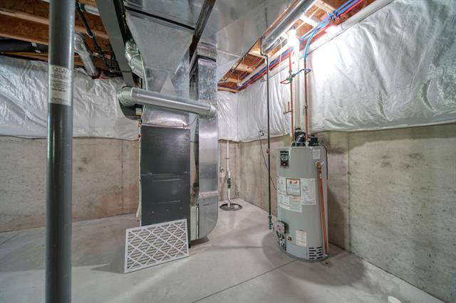 Builiding view thirty eight for 10478 River Edge, Saline, MI. 48176