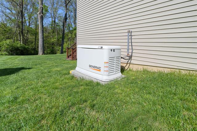 Builiding view thirty six for 10478 River Edge, Saline, MI. 48176