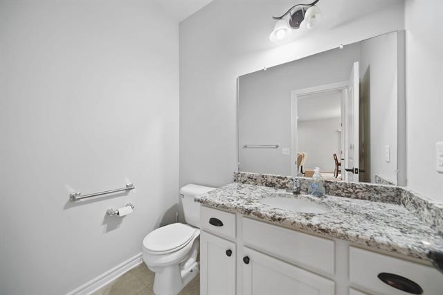 Builiding view thirty three for 10478 River Edge, Saline, MI. 48176