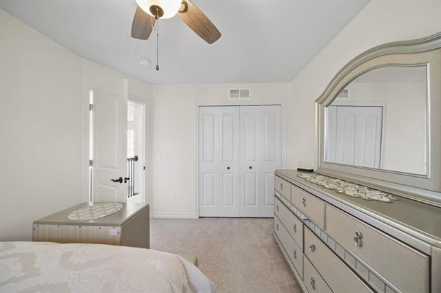 Builiding view twenty nine for 10478 River Edge, Saline, MI. 48176