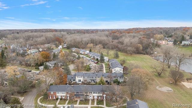 Builiding view forty six for 41327 Lagoon, Northville, MI. 48167