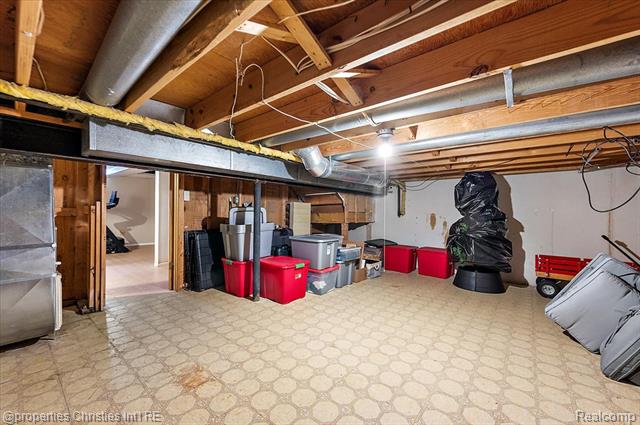 Builiding view thirty two for 41327 Lagoon, Northville, MI. 48167