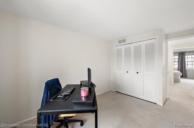 Builiding view twenty eight for 41327 Lagoon, Northville, MI. 48167