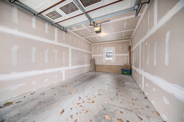 Builiding view forty one for 5610 Arbor Chase, Ann Arbor, MI. 48103