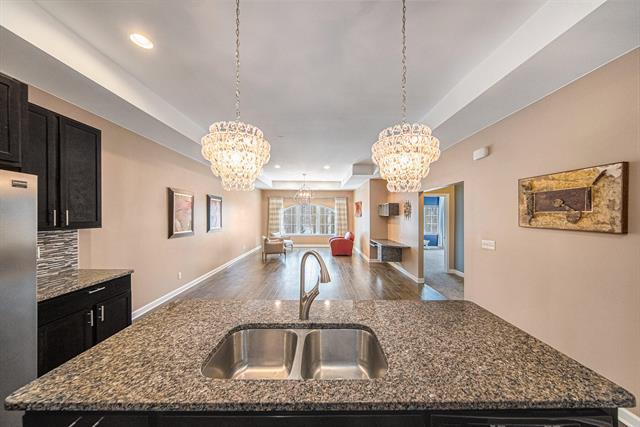 Builiding view nineteen for 5610 Arbor Chase, Ann Arbor, MI. 48103