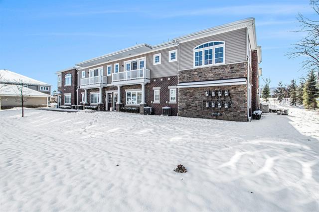 Builiding view thirty eight for 5610 Arbor Chase, Ann Arbor, MI. 48103