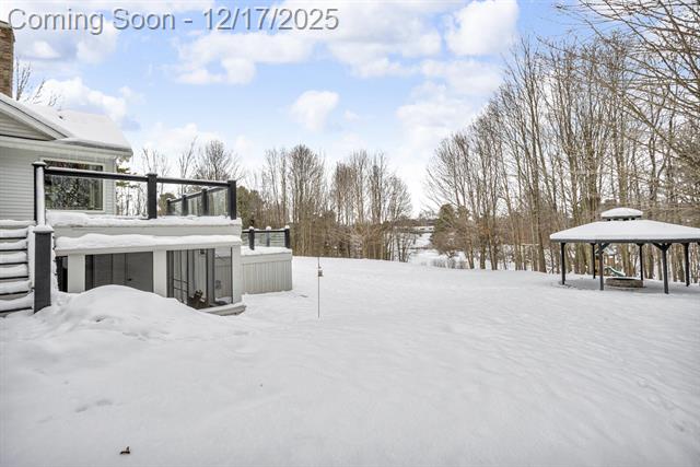 Builiding view fifty nine for 1395 Lacey Lake, Charlotte, MI. 48813