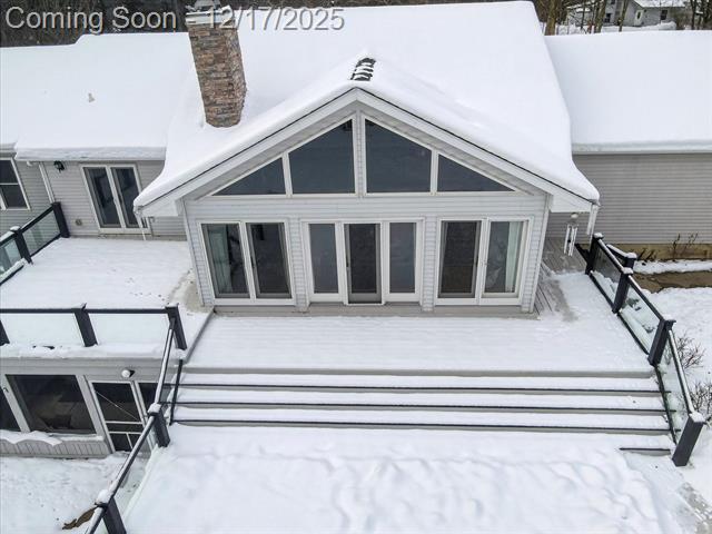 Builiding view sixty for 1395 Lacey Lake, Charlotte, MI. 48813