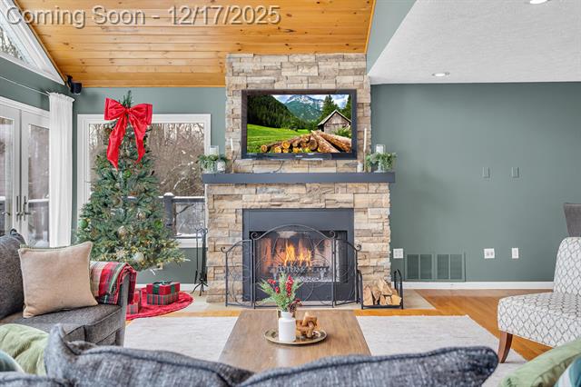 Builiding view ten for 1395 Lacey Lake, Charlotte, MI. 48813