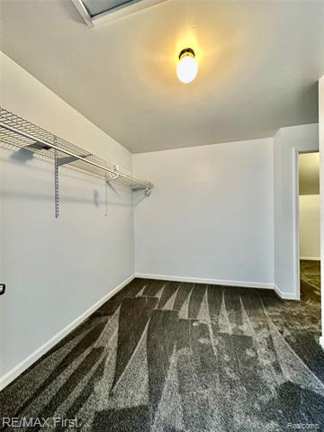 Builiding view twenty eight for 17769 Edloytom, Clinton Township, MI. 48038