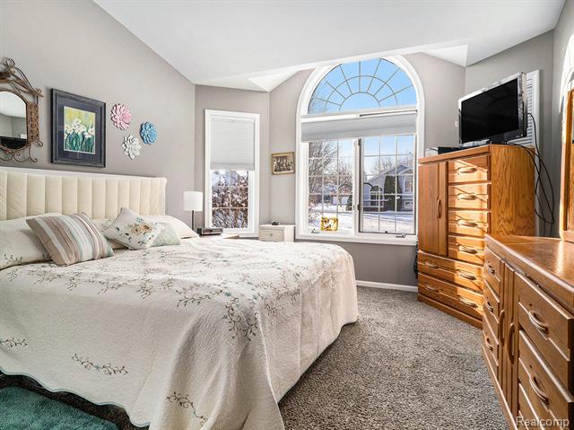 Builiding view eight for 6356 Squire Lake, Flushing, MI. 48433