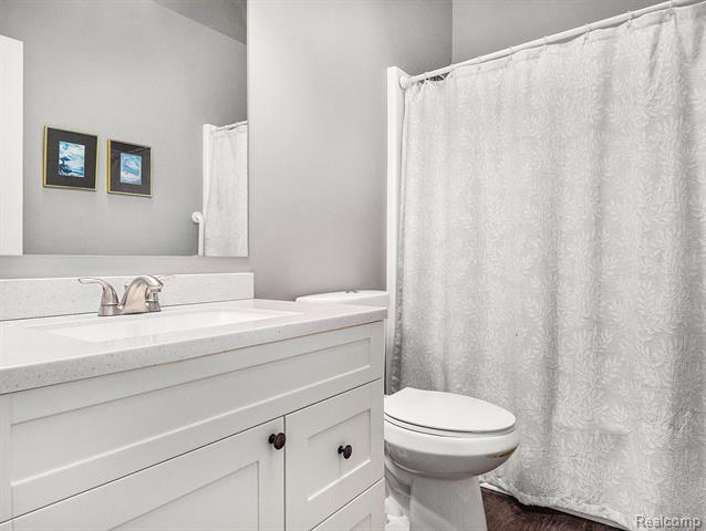 Builiding view nine for 6356 Squire Lake, Flushing, MI. 48433