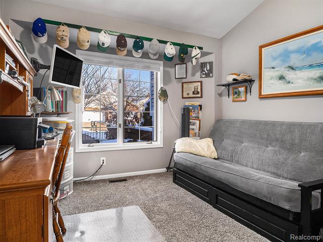 Builiding view ten for 6356 Squire Lake, Flushing, MI. 48433