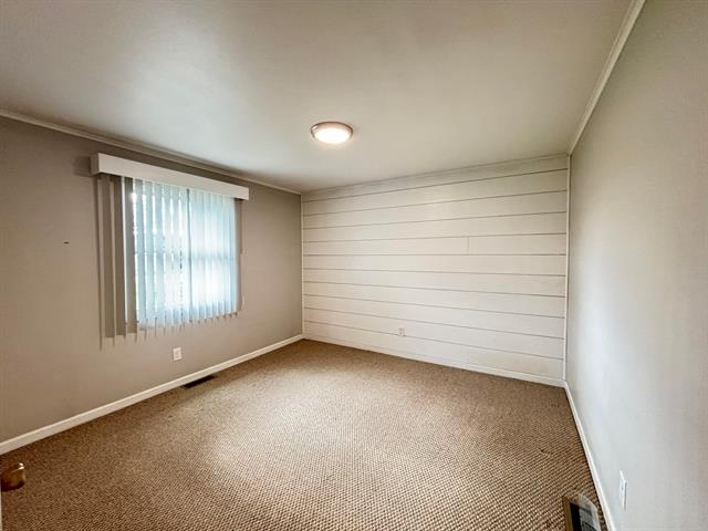 Builiding view fourteen for 944 Lukesport Rd, Quincy, MI. 49082