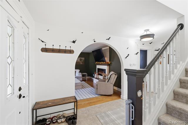 Builiding view one for 1086 Saginaw, Lapeer, MI. 48446