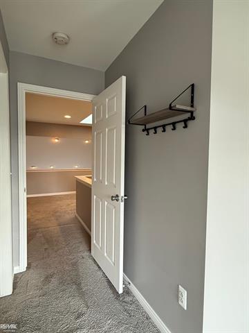 Builiding view nineteen for 35037 Windsor, New Baltimore, MI. 48047