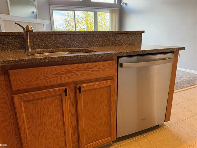 Builiding view seven for 35037 Windsor, New Baltimore, MI. 48047