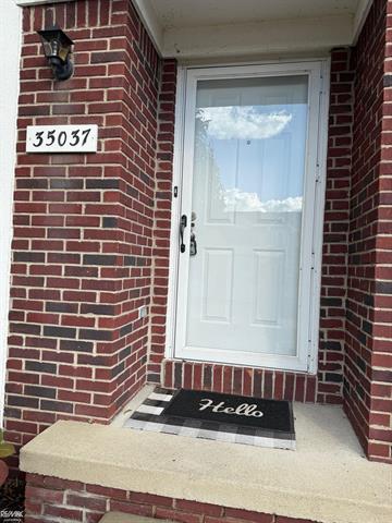 Builiding view three for 35037 Windsor, New Baltimore, MI. 48047