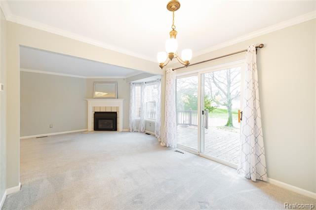 Builiding view ten for 18689 Hilltop, Riverview, MI. 48193