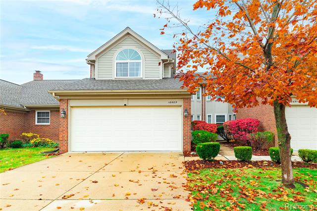 front view for 18689 Hilltop Boulevard, Riverview, Mi. 48193