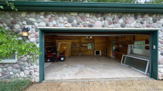 Builiding view fifty seven for 2608 Sutton, Metamora, MI. 48455