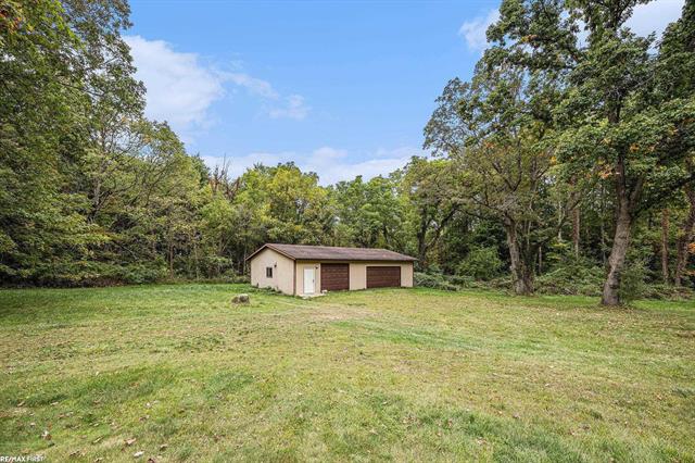 Builiding view twenty nine for 5035 Skelton, Columbiaville, MI. 48421