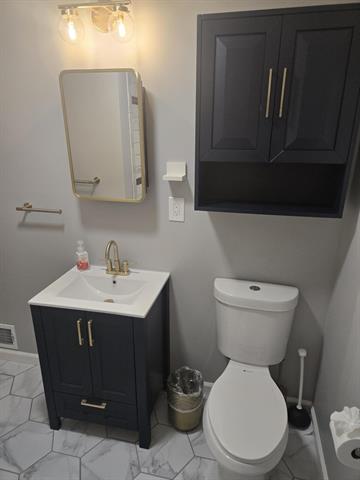 Builiding view twenty two for 1991 Pasadena, Ypsilanti, MI. 48198