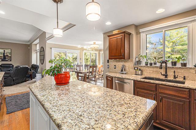 Builiding view twelve for 4955 Quincy, Saline, MI. 48176