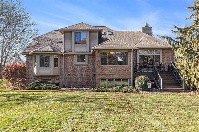 Builiding view twenty seven for 4955 Quincy, Saline, MI. 48176