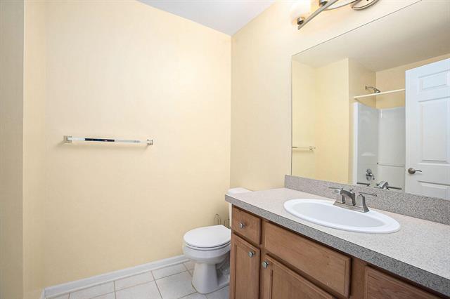 Builiding view eleven for 2768 Knightsbridge, Ann Arbor, MI. 48105