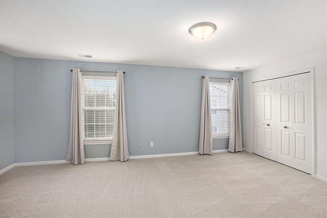 Builiding view ten for 2768 Knightsbridge, Ann Arbor, MI. 48105