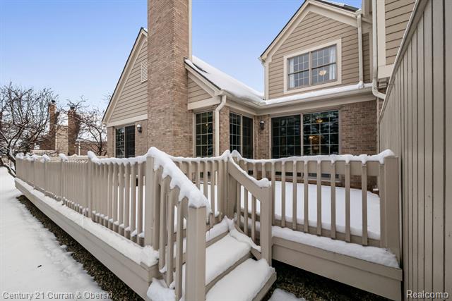 Builiding view forty five for 16925 Lochmoor Circle East, Northville, MI. 48168