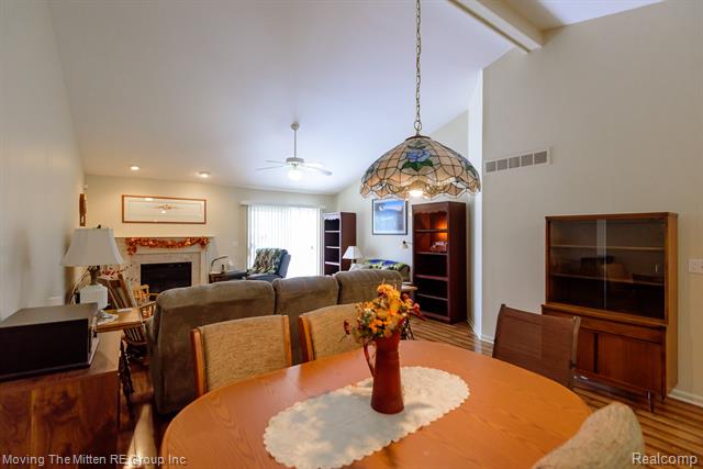 Builiding view five for 1856 Kenwyck, Ypsilanti, MI. 48198